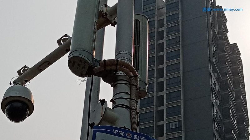 电梯轿厢里的摄像头，尺寸选错全白搭